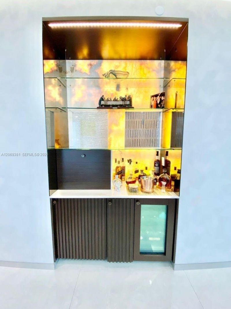 16901 Collins Ave , Unit 701, Sunny Isles Beach, FL 33160 Photo