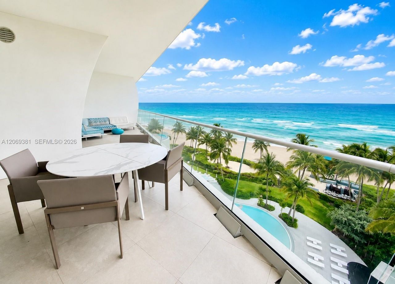 16901 Collins Ave , Unit 701, Sunny Isles Beach, FL 33160 Photo