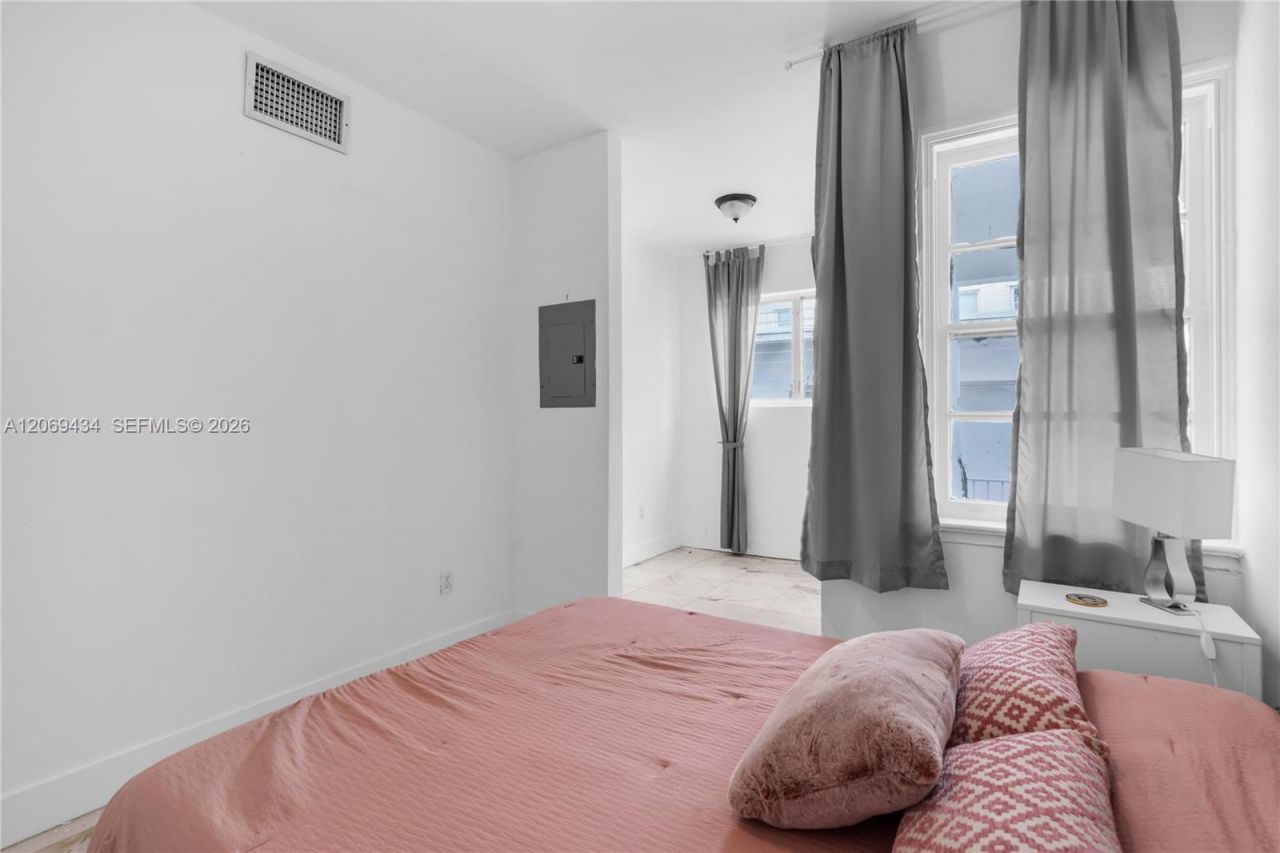 Please Call For Address, Unit 203, Miami Beach, FL 33139 Photo