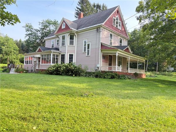 4222 County Road 32 , Oxford, NY 13830