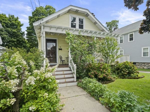 20 Fairbanks Rd, Milton, MA 02186