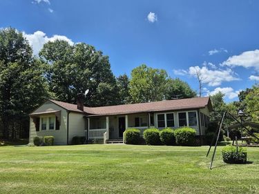 519 Buffalo Heights Road, Farmville, VA 23901