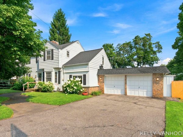 3771 Prairie Street SW, Grandville, MI 49418
