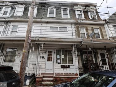 32 S FRANKLIN STREET, SHAMOKIN, PA 17872