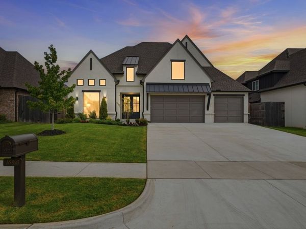 16805 E 43rd Street , Tulsa, OK 74134