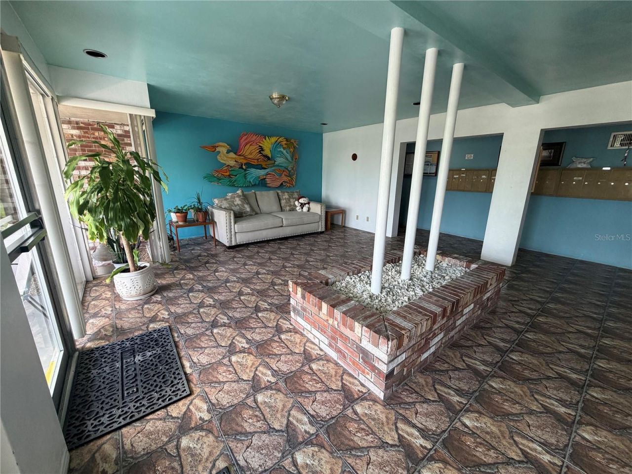 416 73rd Avenue N, Unit 205, Saint Petersburg, FL 33702 Photo