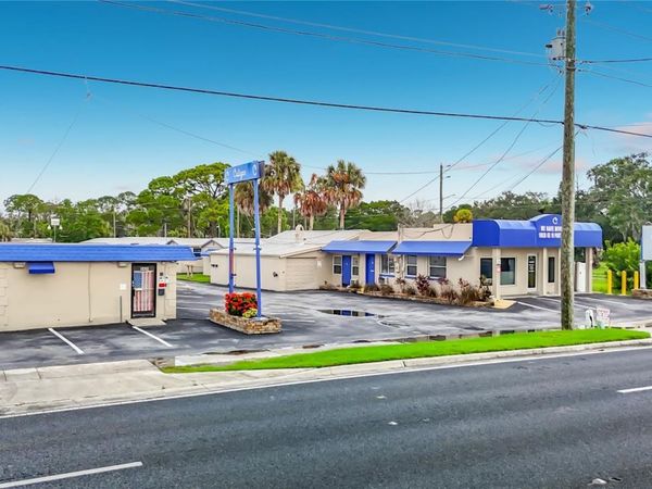 7429 US HIGHWAY 19 , NEW PORT RICHEY, FL 34652