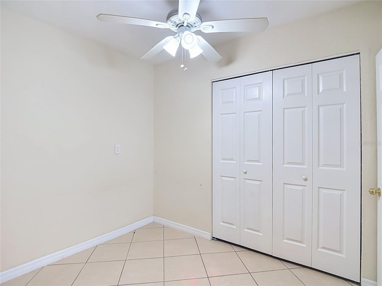 7429 Us Highway 19 , New Port Richey, FL 34652 Photo