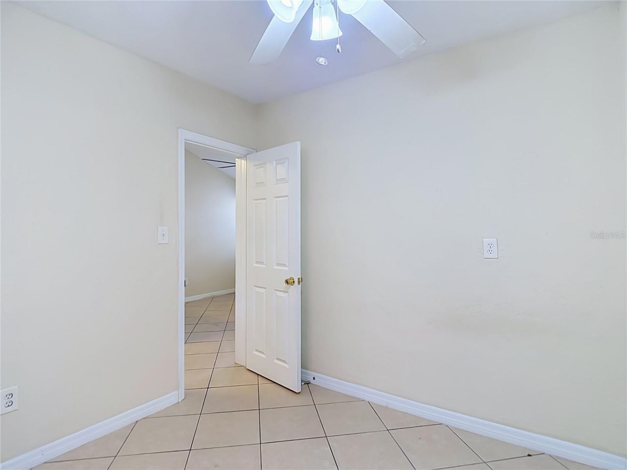 7429 Us Highway 19 , New Port Richey, FL 34652 Photo