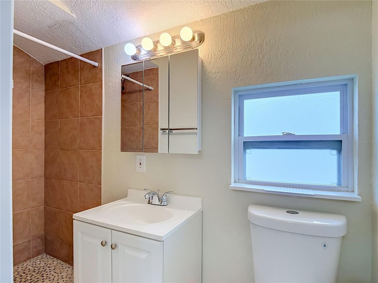 7429 Us Highway 19 , New Port Richey, FL 34652 Photo