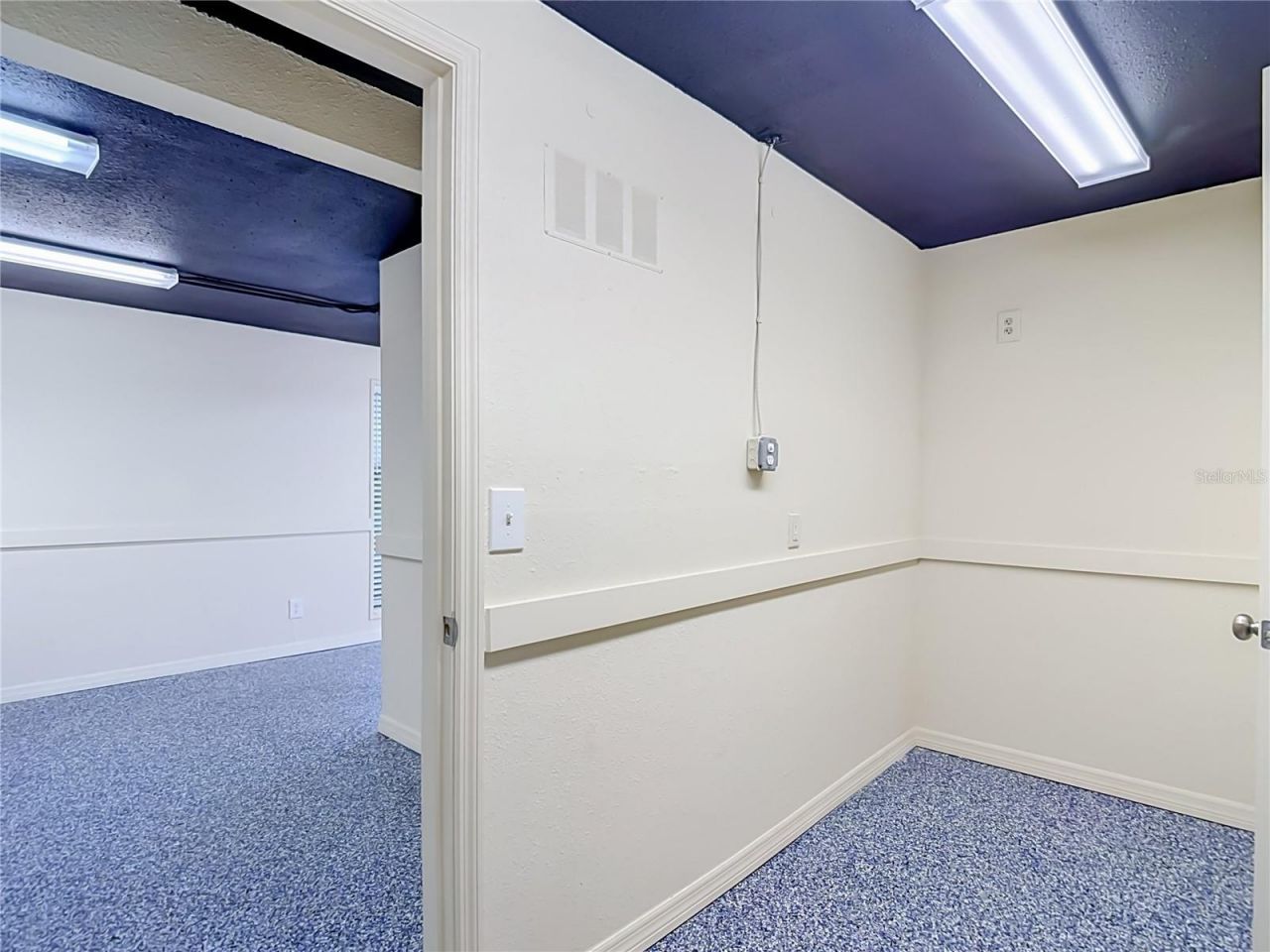 7429 Us Highway 19 , New Port Richey, FL 34652 Photo