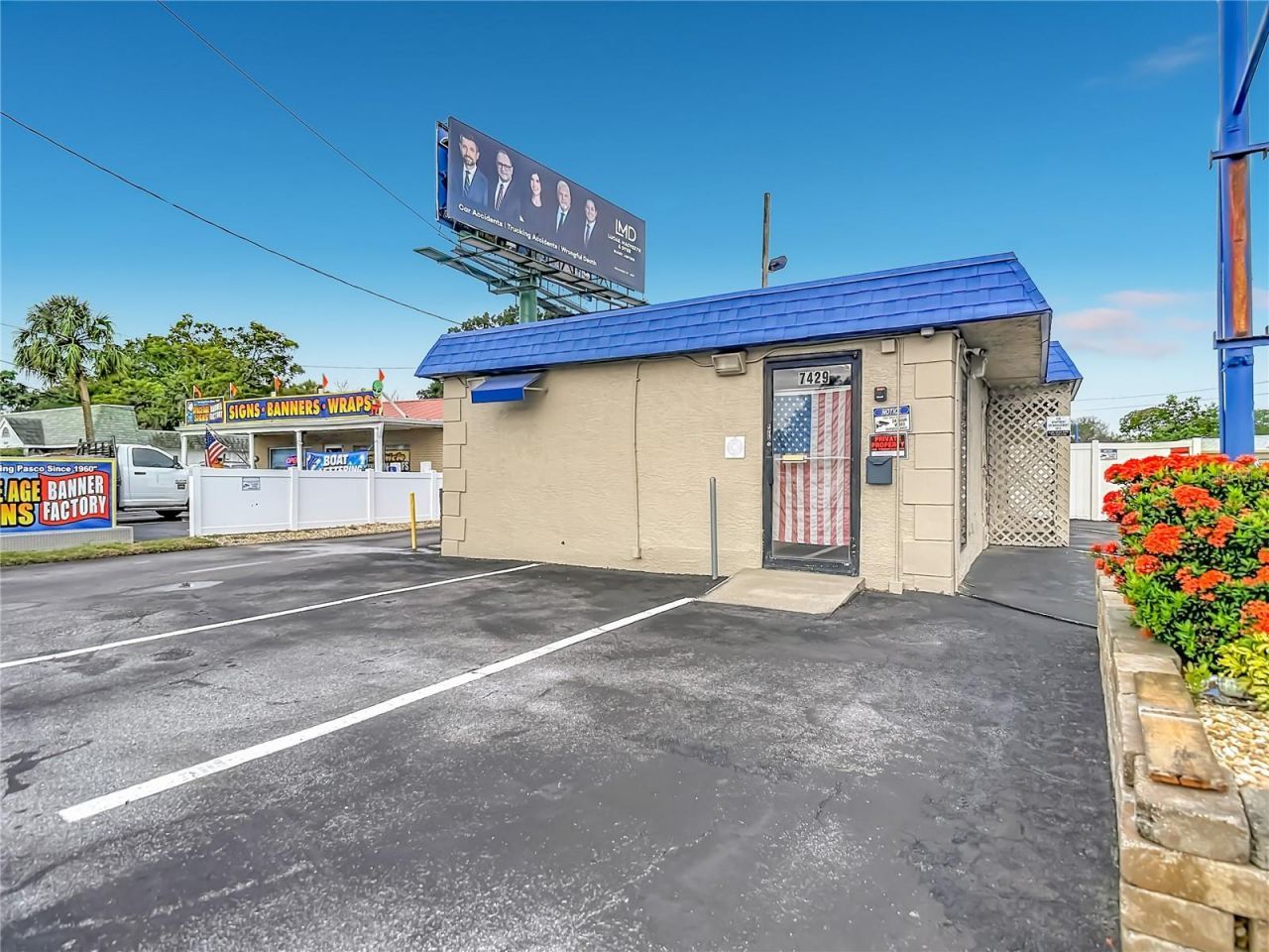 7429 Us Highway 19 , New Port Richey, FL 34652 Photo
