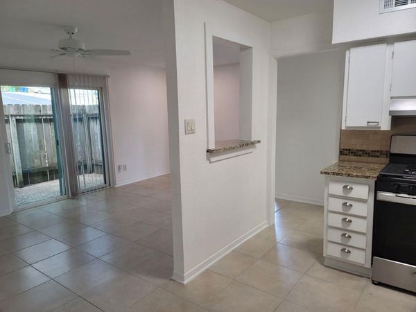 2308 Barton Village CIR, Unit 102, Austin, TX 78704