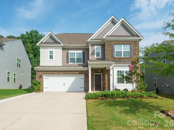 111 Lambeth Loop, Mooresville, NC 28115
