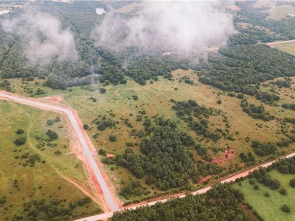 Timber Oak Road, Meeker, OK 74855