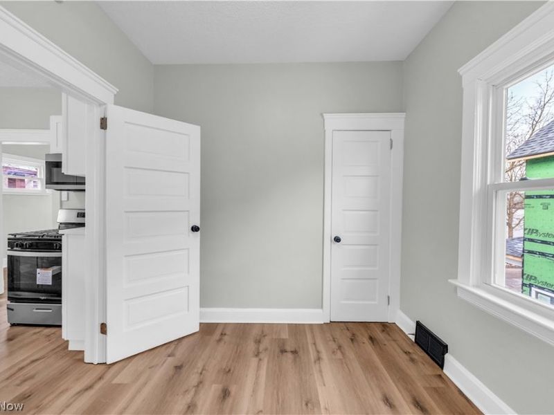 2209 Hood Avenue, Unit 2/UP, Cleveland, OH 44109 Photo 11