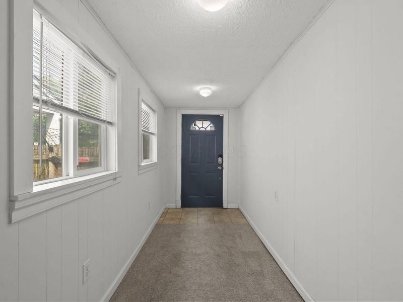 257 Hawkes Avenue, Columbus, OH 43223 Photo 7