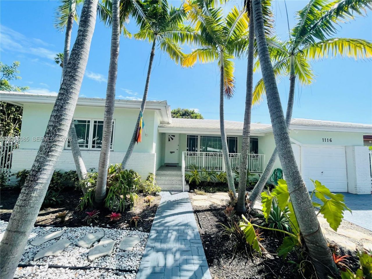 1116 Biarritz Dr , Miami Beach, FL 33141 Photo