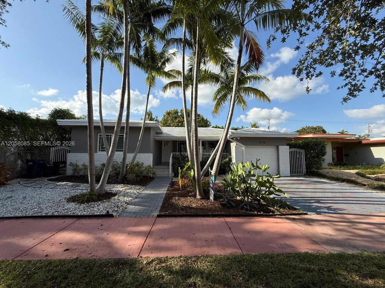 1116 Biarritz Dr , Miami Beach, FL 33141 Photo