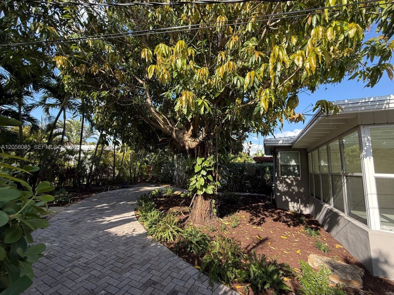 1116 Biarritz Dr , Miami Beach, FL 33141 Photo