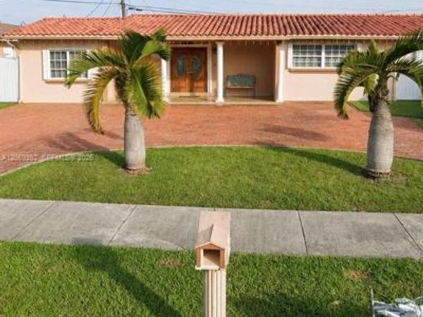 10955 SW 177th Ter , Miami, FL 33157