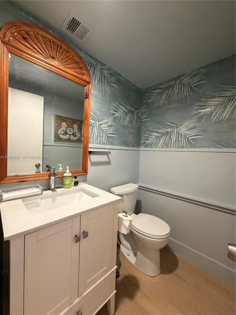 770 NE 69th St, Unit 3F, Miami, FL 33138 Photo