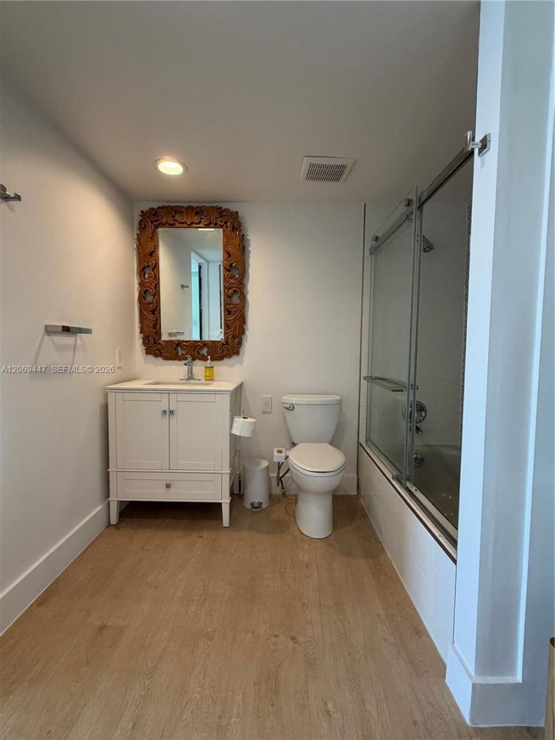 770 NE 69th St, Unit 3F, Miami, FL 33138 Photo