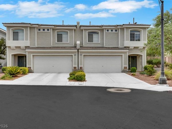 290 Spectacular Street , Henderson, NV 89052