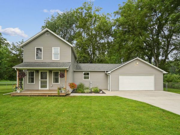 4491 Bishop Road , Prophetstown, IL 61277