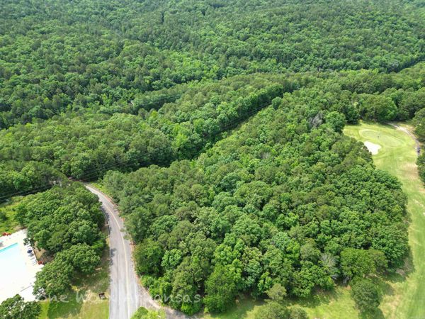 000 Lost Creek Parkway , Fairfield Bay, AR 72088