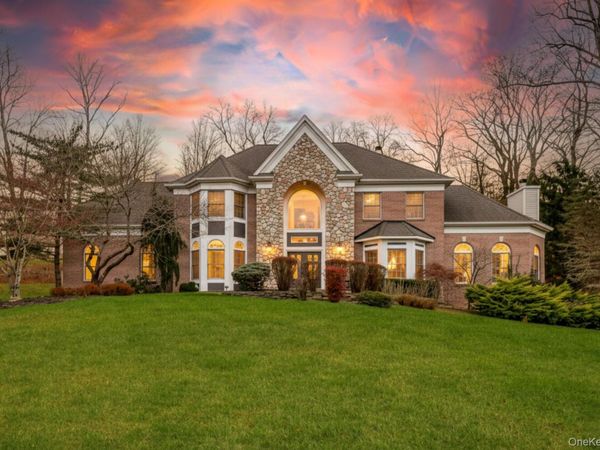 22 Golden Road , Suffern, NY 10901
