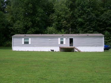 2379 Kentucky 213 , Jeffersonville, KY 40337