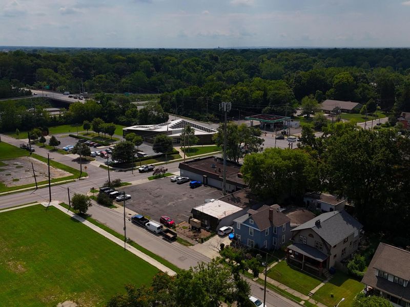 853-865 N Nelson Road , Columbus, OH 43219 Photo 10