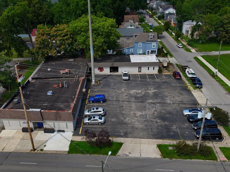853-865 N Nelson Road , Columbus, OH 43219 Photo 3