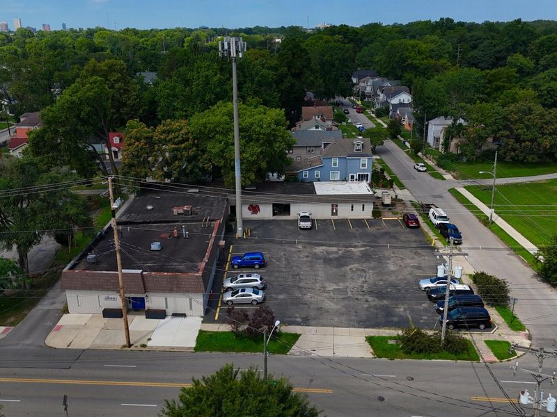 853-865 N Nelson Road , Columbus, OH 43219 Photo 4