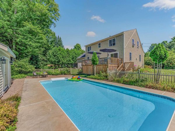 281 Oak Hill Avenue, Littleton, NH 03561