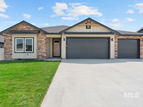 2651 Soulen Dr, Emmett, ID 83617