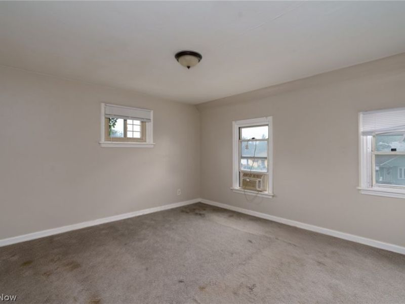 4212 E 147th Street, Cleveland, OH 44128 Photo 11