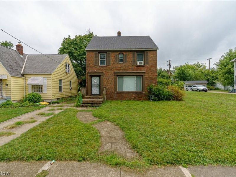 4212 E 147th Street, Cleveland, OH 44128 Photo 2