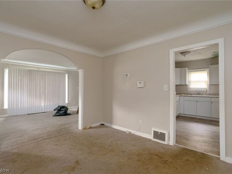 4212 E 147th Street, Cleveland, OH 44128 Photo 4