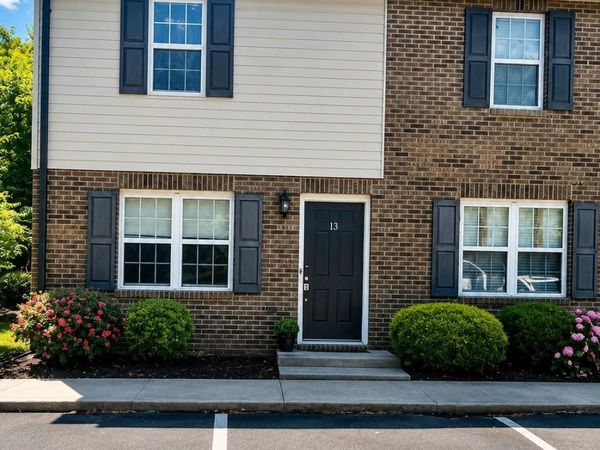 1123 3rd Avenue SW, Hickory, NC 28602