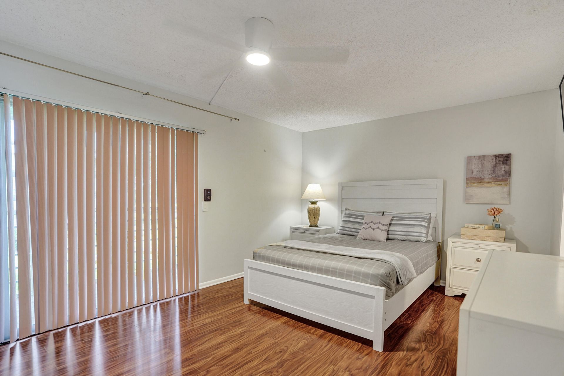 566 Fanshaw N, Boca Raton, FL 33434 Photo