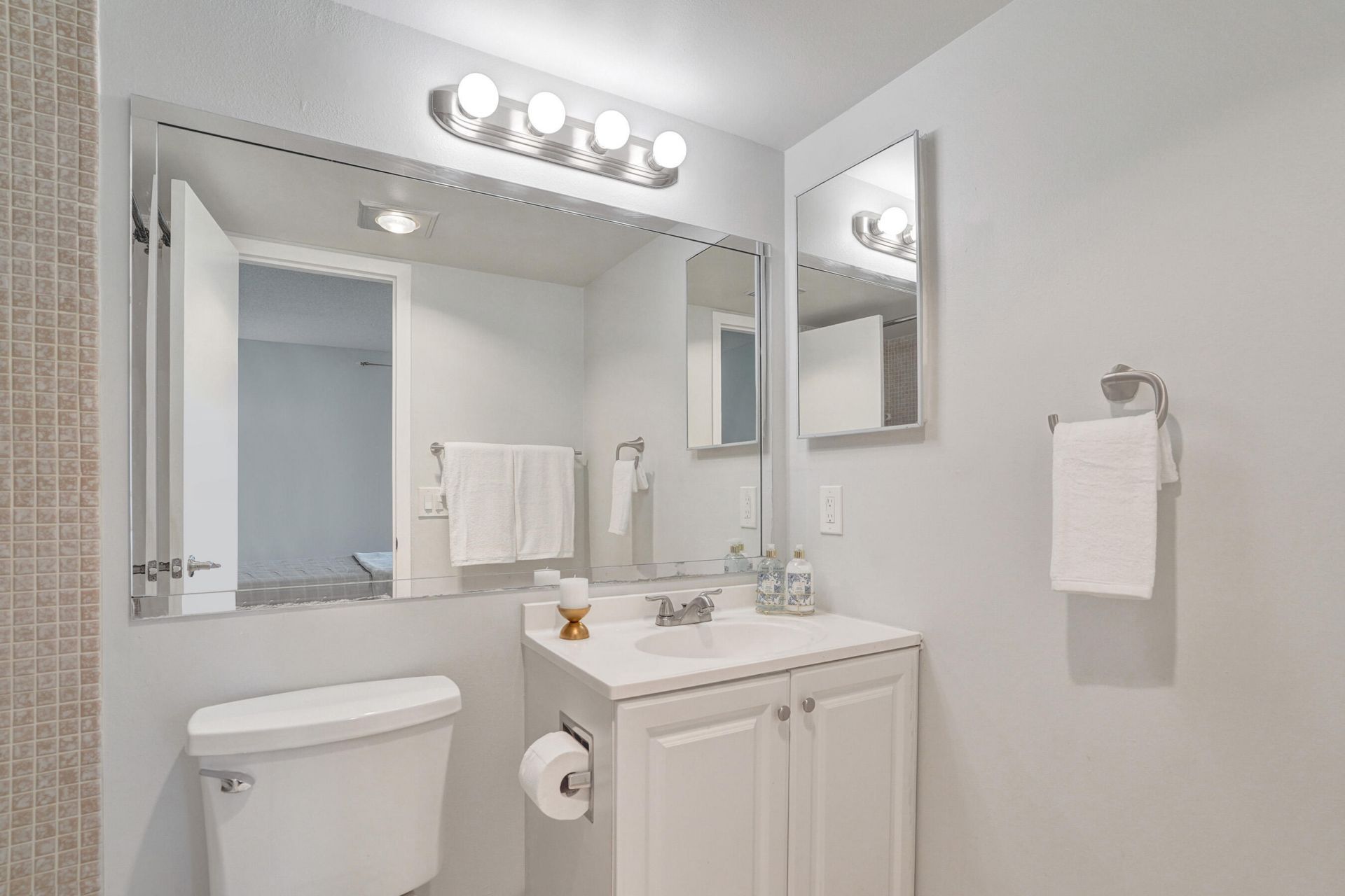 566 Fanshaw N, Boca Raton, FL 33434 Photo