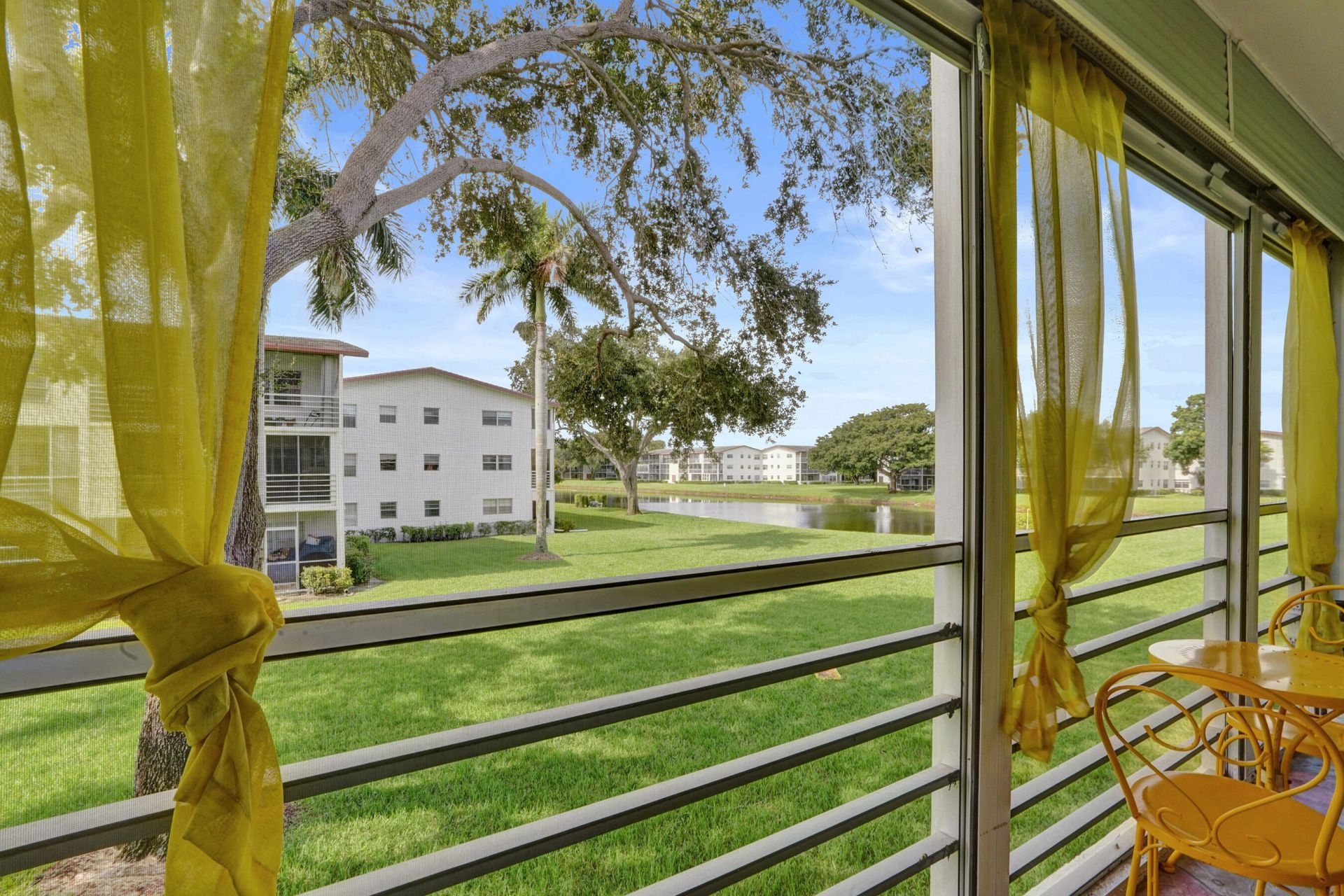 566 Fanshaw N, Boca Raton, FL 33434 Photo