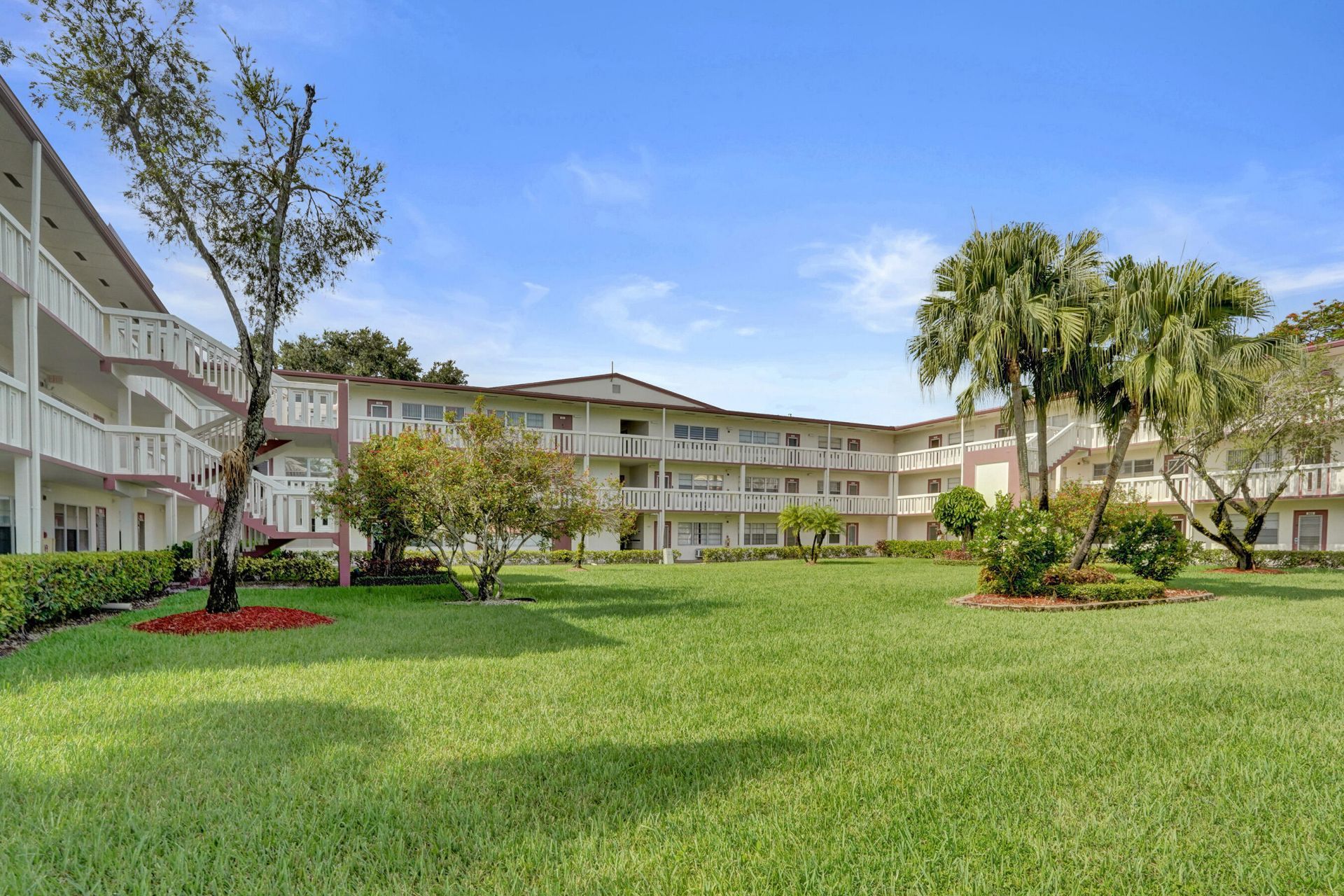 566 Fanshaw N, Boca Raton, FL 33434 Photo