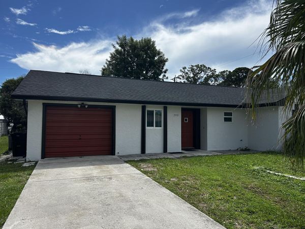 793 SW Dorchester Street, Port St. Lucie, FL 34983