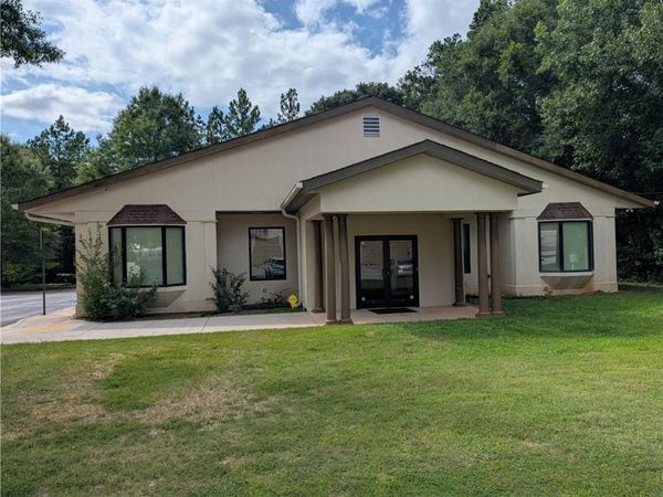 7446 Covington Highway , Lithonia, GA 30058
