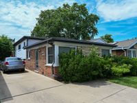 1322 S Arlington Heights Road, Arlington Heights, IL 60005 primary photo