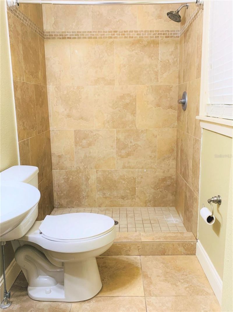 432 8th Avenue N, Unit 2, Saint Petersburg, FL 33701 Photo