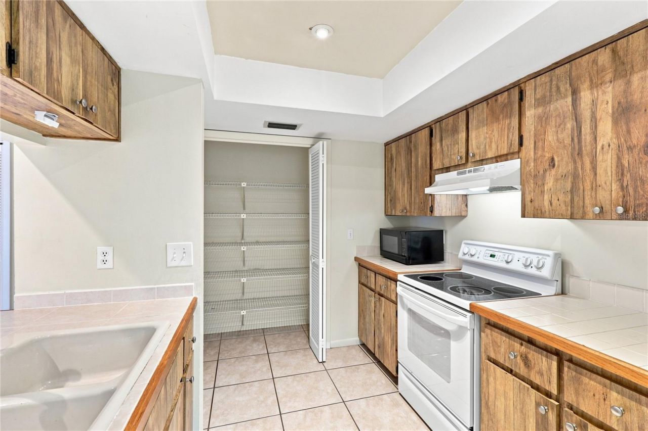 83 Golfview Drive , Homosassa, FL 34446 Photo